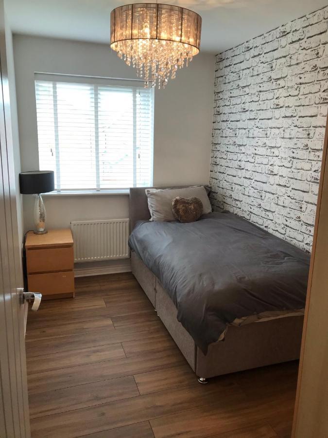 Double Room With En-Suite. Central For North West Rainhill المظهر الخارجي الصورة