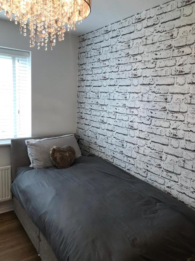 Double Room With En-Suite. Central For North West Rainhill المظهر الخارجي الصورة